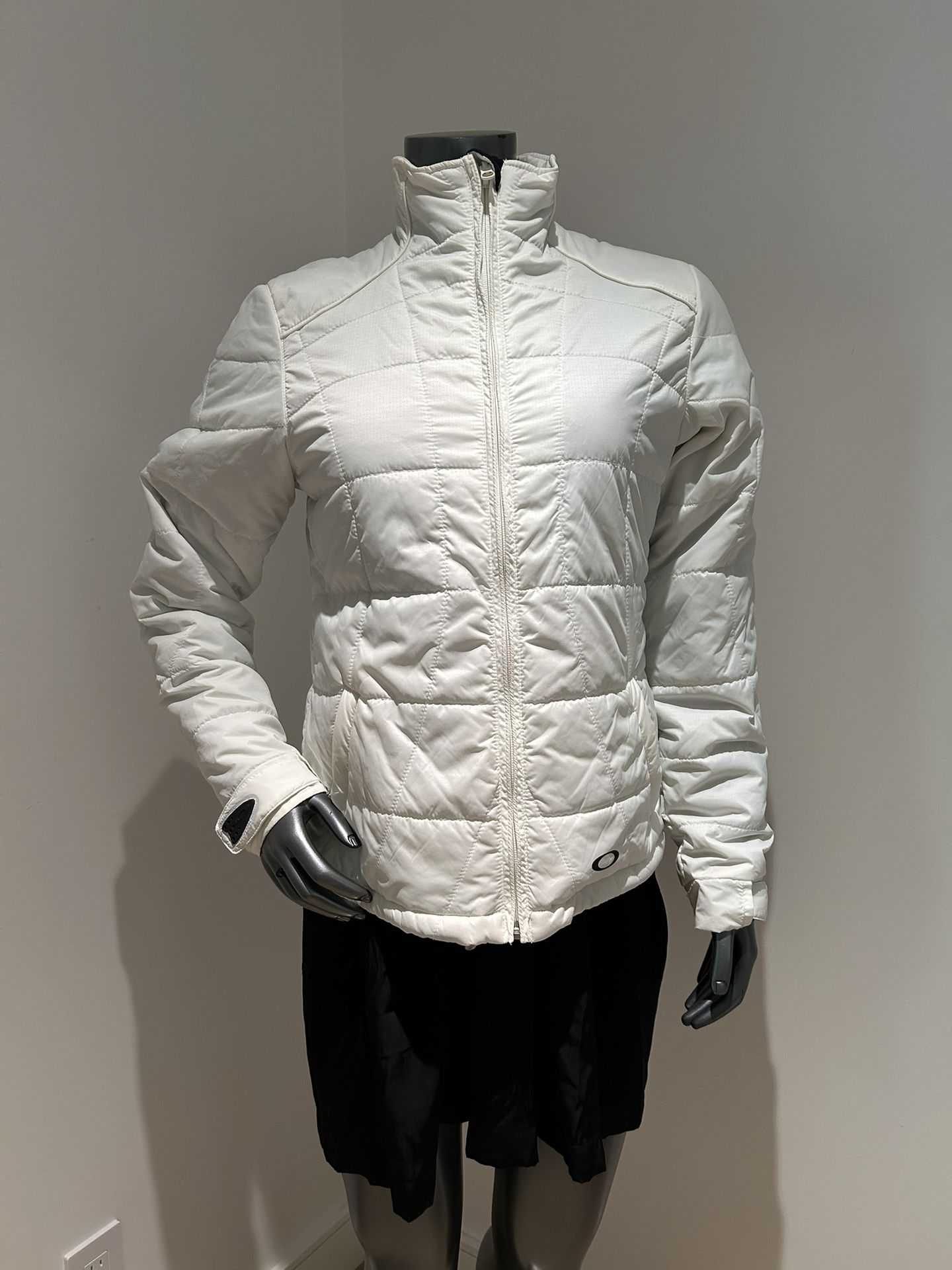 OAKLEY Women’s Ski Puffer Sz Medium