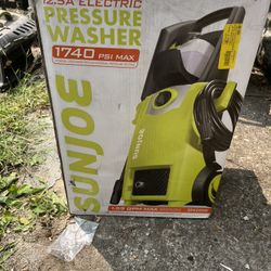 NEW  SUN JOE pressure washer LIGHTLY USED accessories 