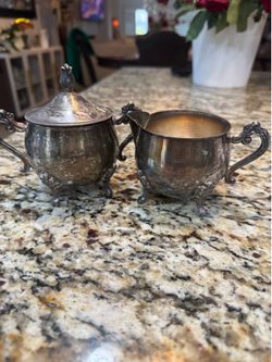 vintage Leonard Silver Plate cream and sugar set.