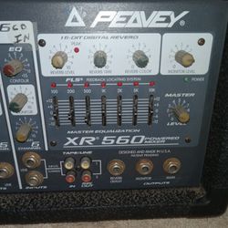 Peavey 560 Power Mixer And Kb 100 Amplifier 