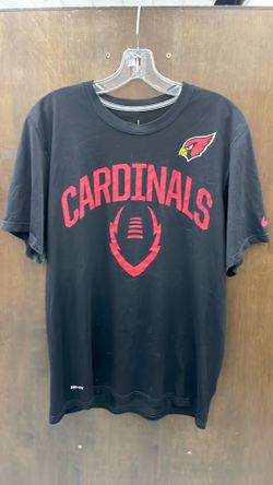 Cardinals Tshirt. Item No 915 (Shopgoodwill)