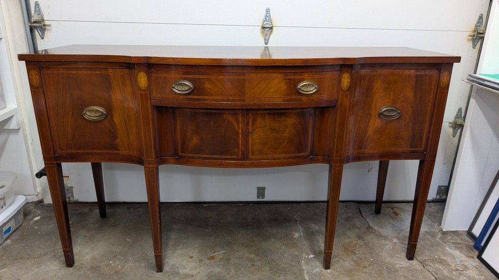 China Cabinet And Buffet