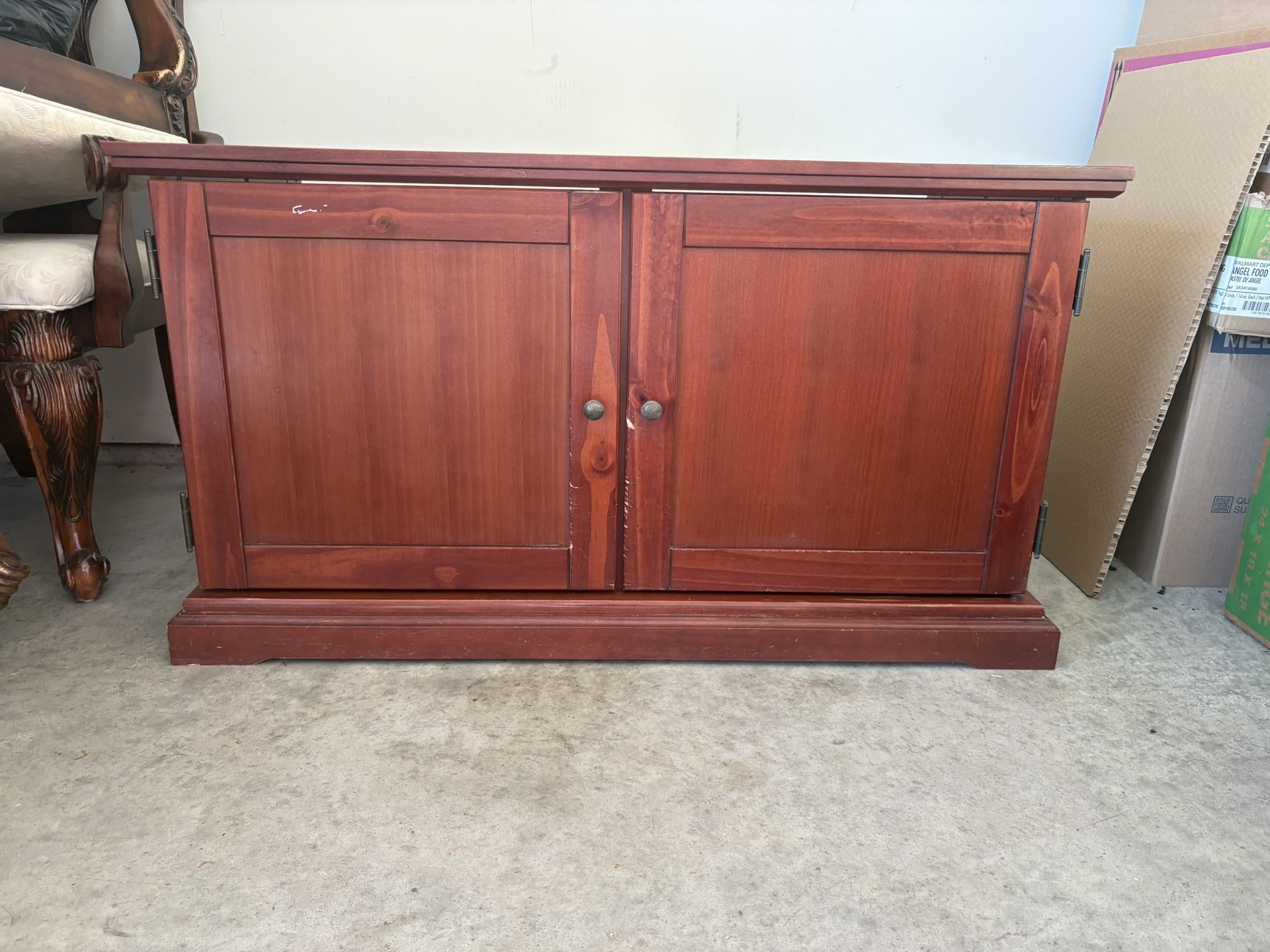 TV Cabinet/Stand