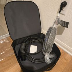 Mercedes EQB Charging cable