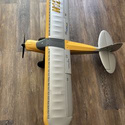 HobbyZone 320001 Carbon Cub S 2 1.3m receiver installed