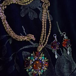 Vintage 60's Rootbeer Amber Glass Necklace + Two Pendants For Earrings 