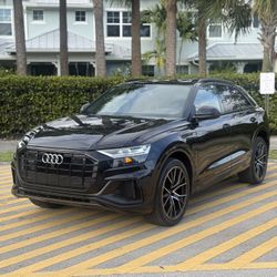 2019 Audi Q8 Premium Plus 