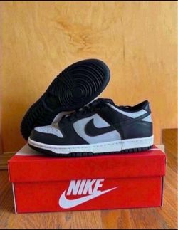 Nike Dunk Low Georgetown Grey GS Size 7Y/8.5 Women’s CW1590-004 Brand New