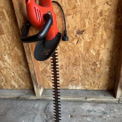 Black & Decker Electric Hedge Trimmer