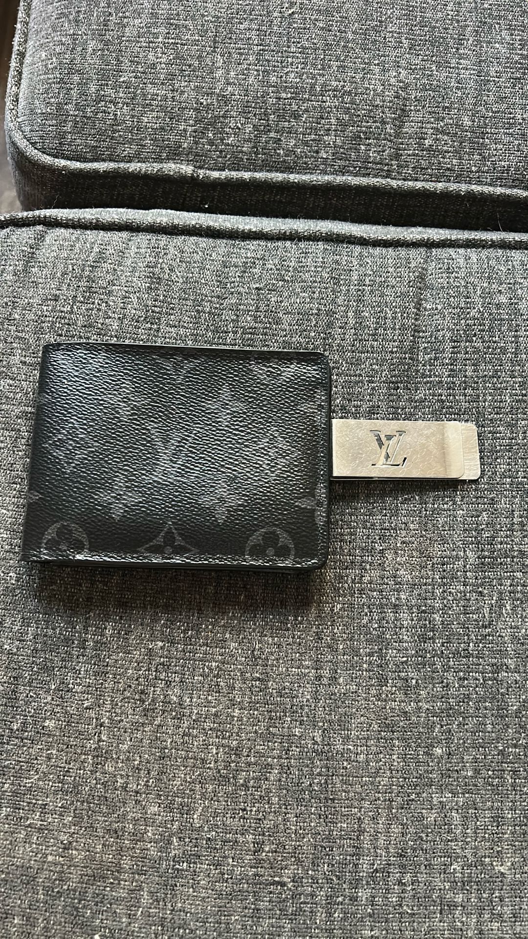 Louis Vuitton Wallet And Money Clip