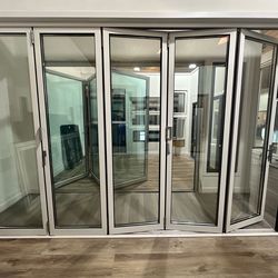 Aluminum bifold 144*96