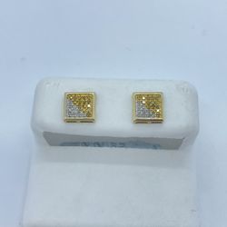 Diamond Gold Earrings 10K New 