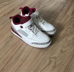 Jordan’s Size 4Y