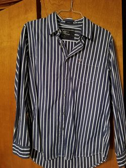 American Eagle xl shirt