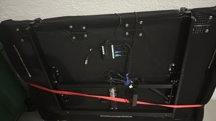 Adjustable bed frame
