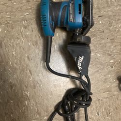 Makita Palm Sander 40$