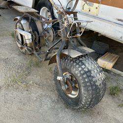 Minibike frame looks like might be a Coleman not sure