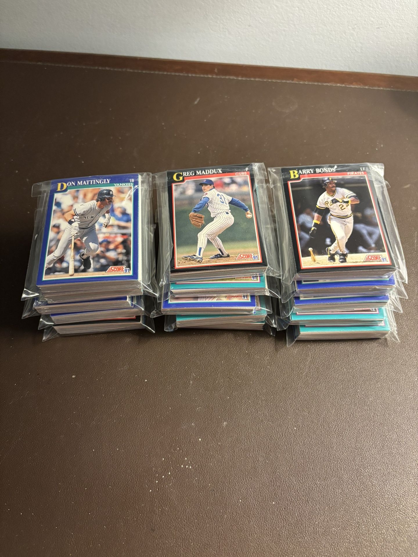 Baseball Cards 15 different team sets. 1991 score. Over 400 cards.