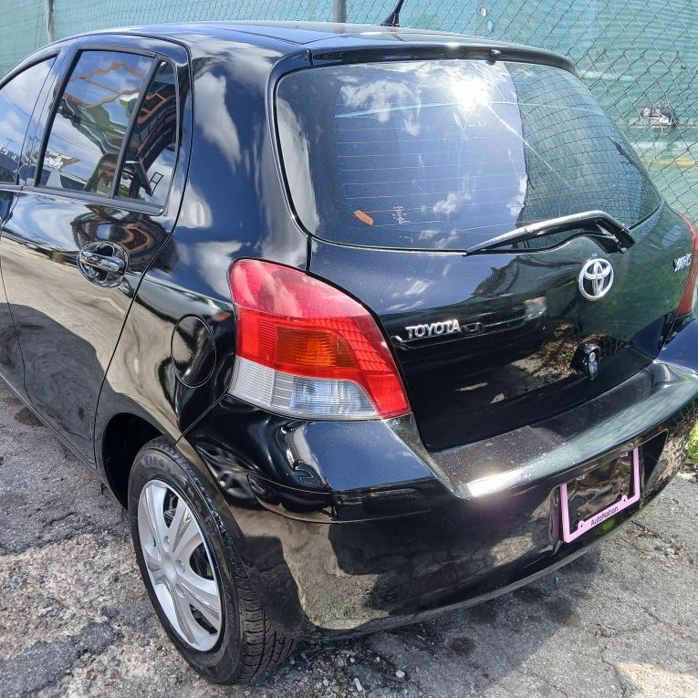 2009 Toyota Yaris