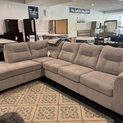 New L Shape Sectional. 🚚WE DELIVER🚚