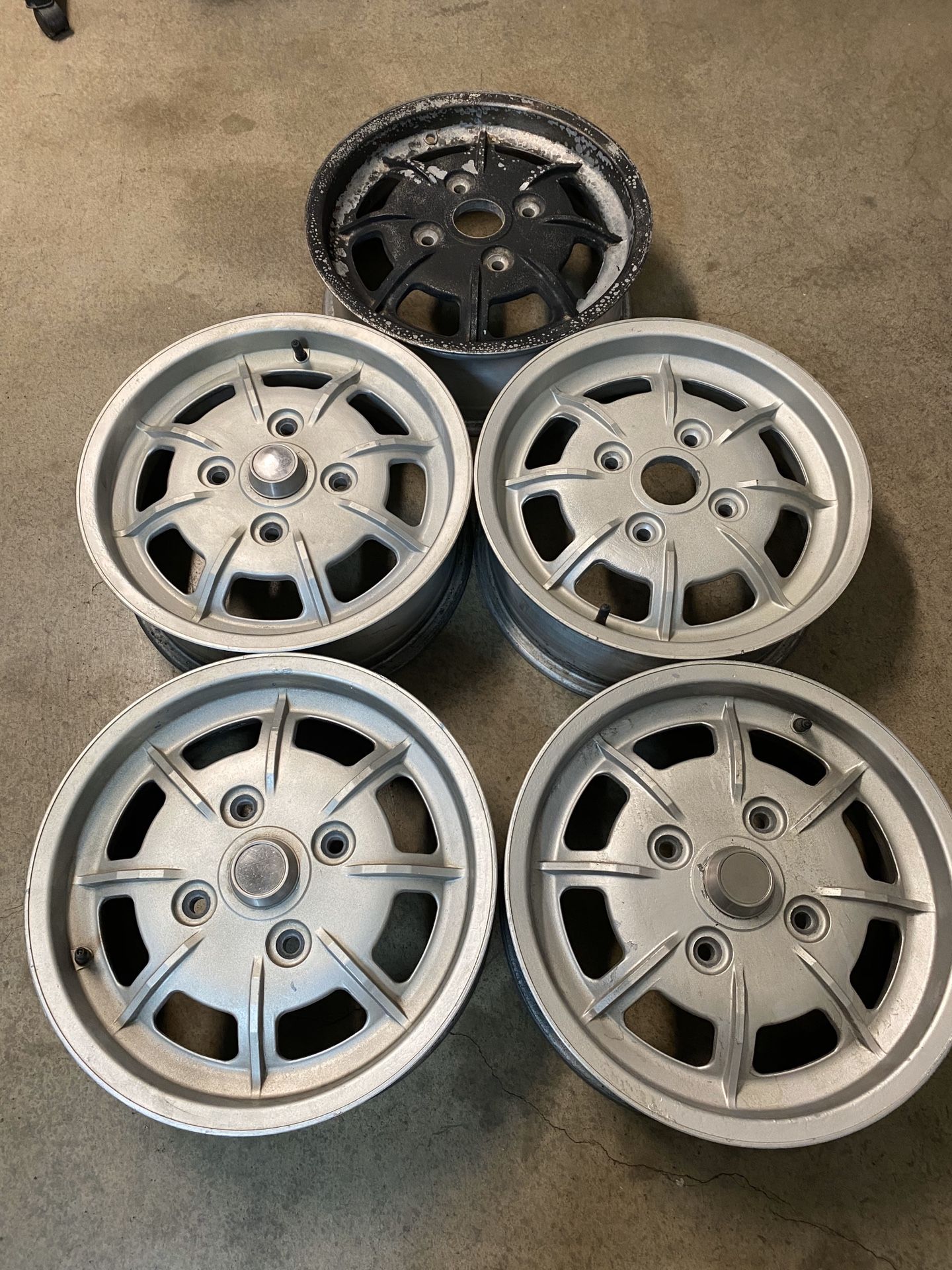 VW Porsche Mahle 914 Mahle Baby Gas Burners Wheels Set of 5 for Sale in ...