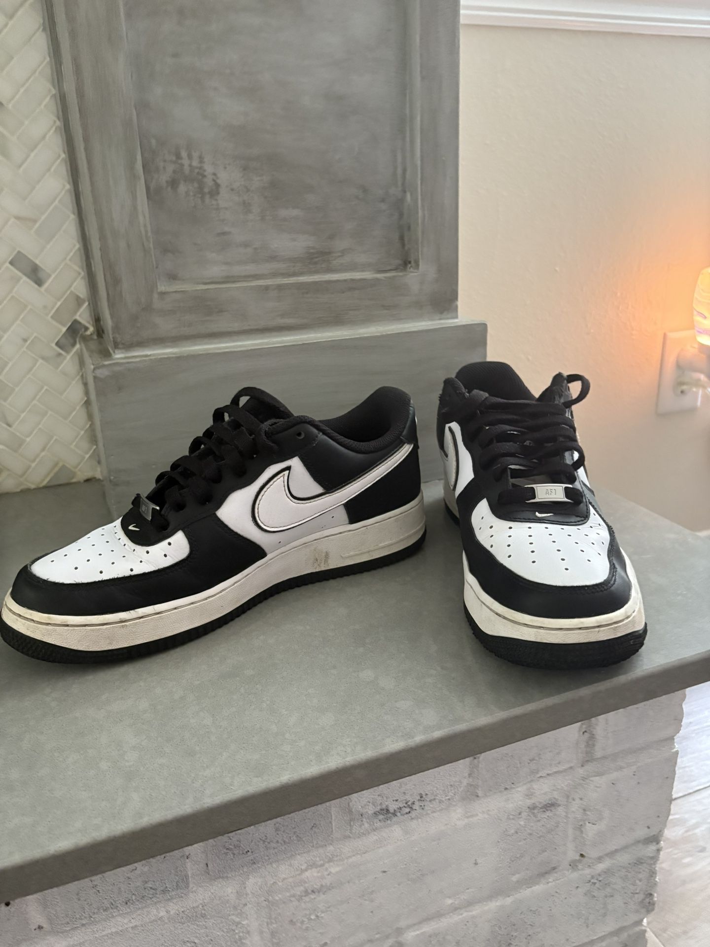 Nike Air Force 1 Bundle – 4 Pairs (Sizes 8 & 9)