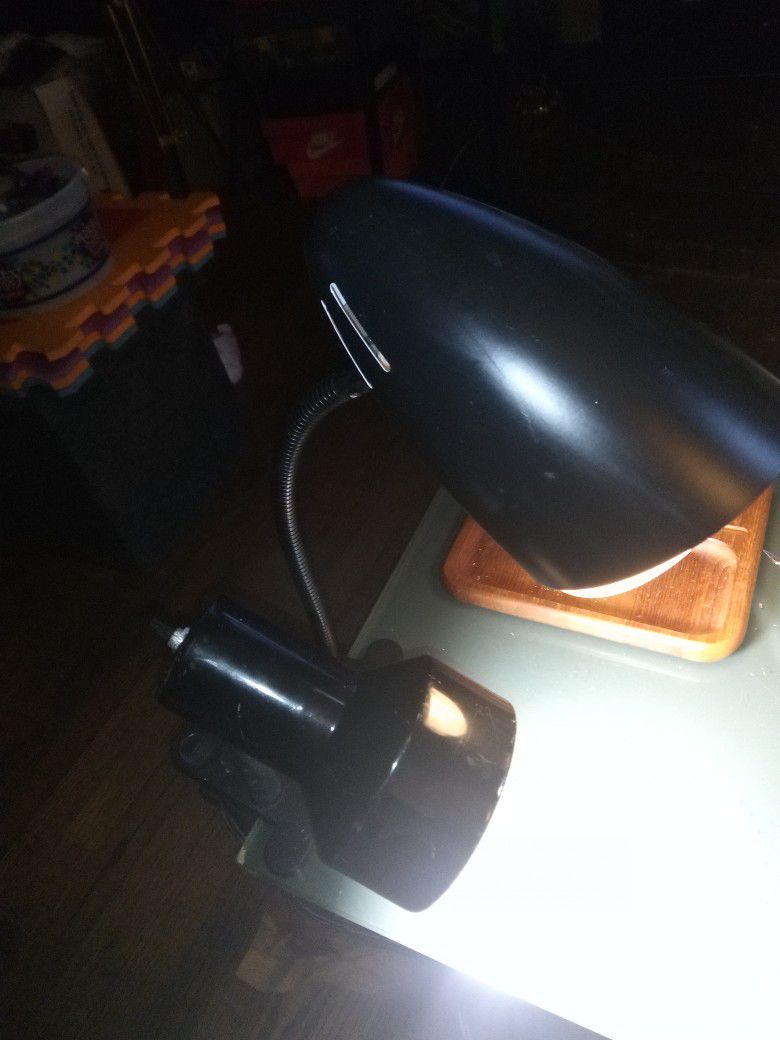 2 Clip On Lamps In Black