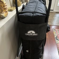 New!! Massage Table-Aurora Oakworks  