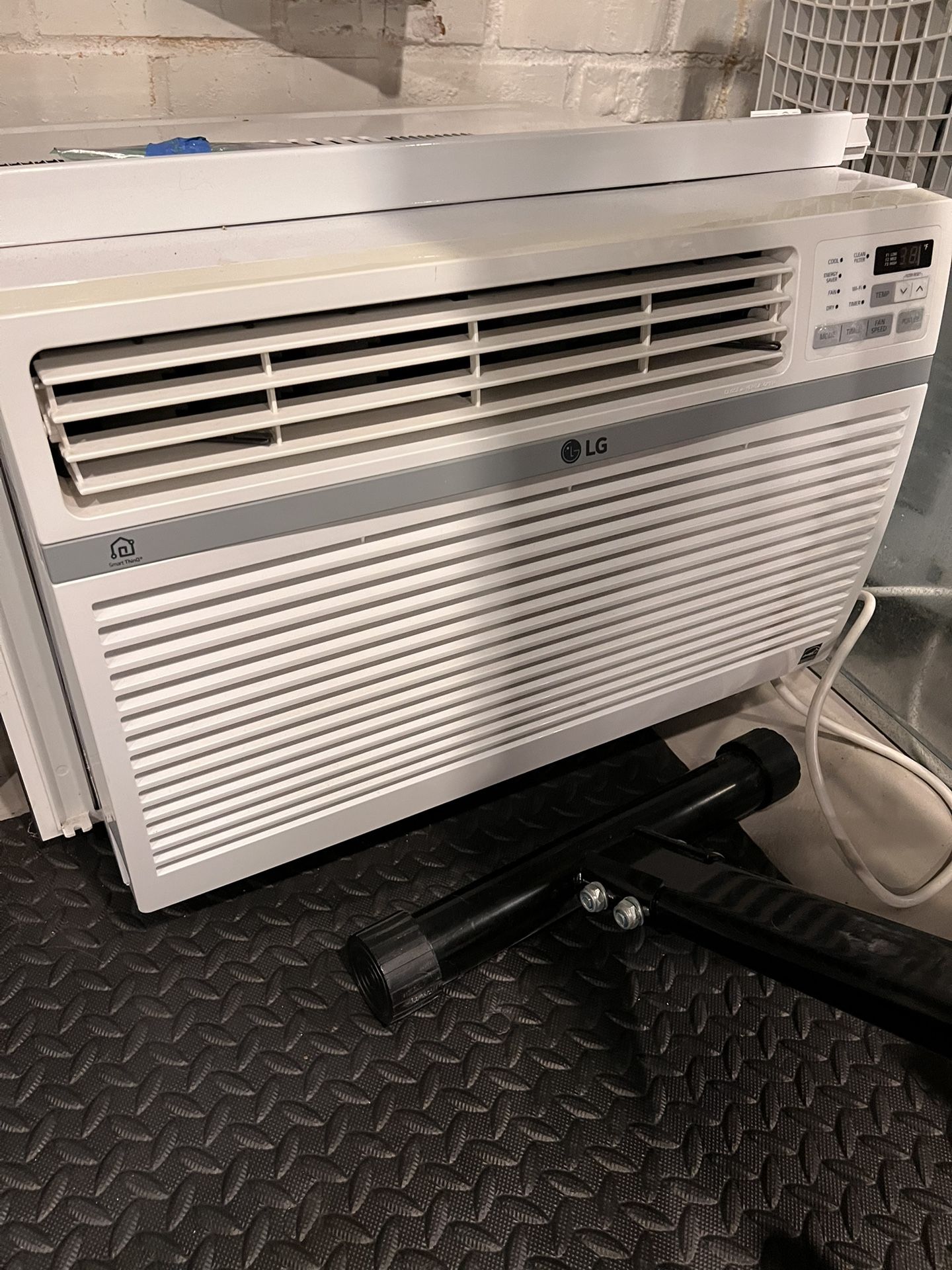 Air Conditioner LG