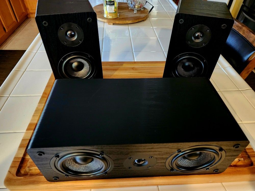 Micca MB42 Center and Bookshelf Speakers