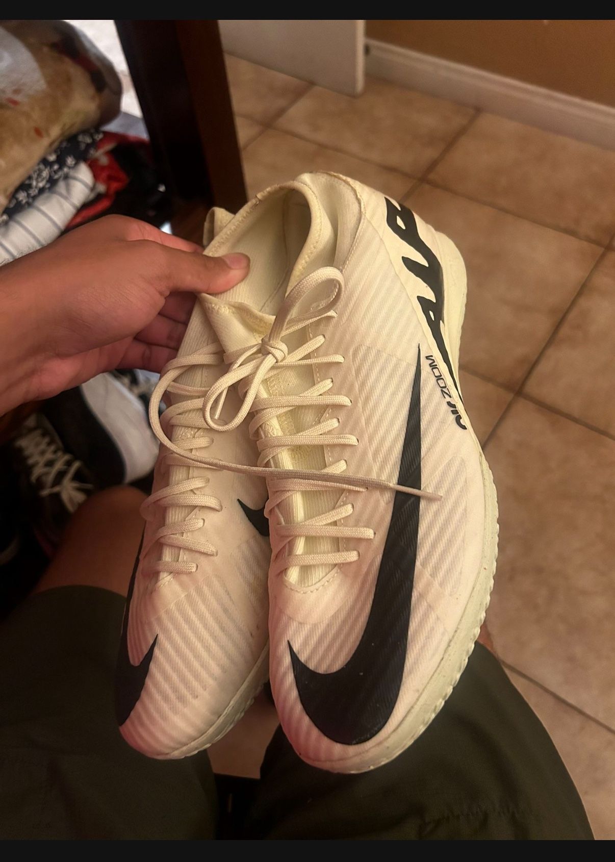 BRAND NEW Indie soccer Cleats Size 10.5