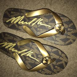 Mk girls sandals