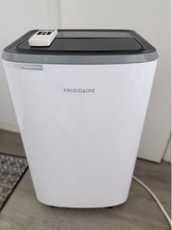 Like new -Frigidaire Air conditioner for Sale