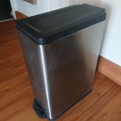Trash Can