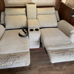 Double Recliner For RV