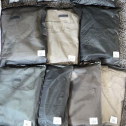 Essential Hoodies WAS 60$ NOW 55$ BEST DEAL 💯