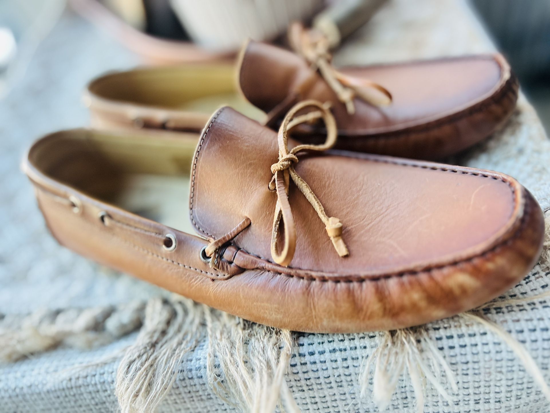 SAKS FIFTH AVENUE , Leather Driving Loafers men’s size 13 made in Brazil