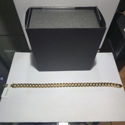 14k Yellow Gold 8.5" Mens Solid Comfort Curb Link 7.87mm. 11.87 Grams Bracelet