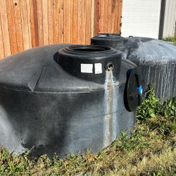 2 550 Gal Water Tanks 