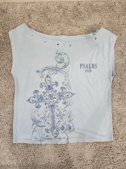 NWT Cold Crush Graphic Top Size M – Cross & Angel Wing Design
