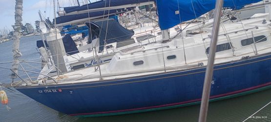 1968 Pearson 35