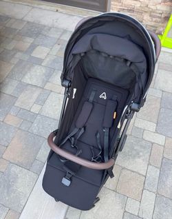 Baby Compact Travel Stroller/Carriola Para Bebe