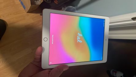 Like New Condition. For Parts Only. Read Description