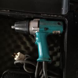 makita impact wrench 