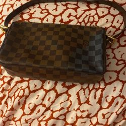 Louis Vuitton Purse