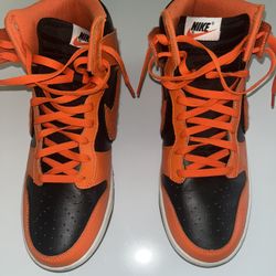 Nike Dunk High Retro Hi