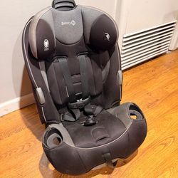 Safety first carseat grow and go all in one