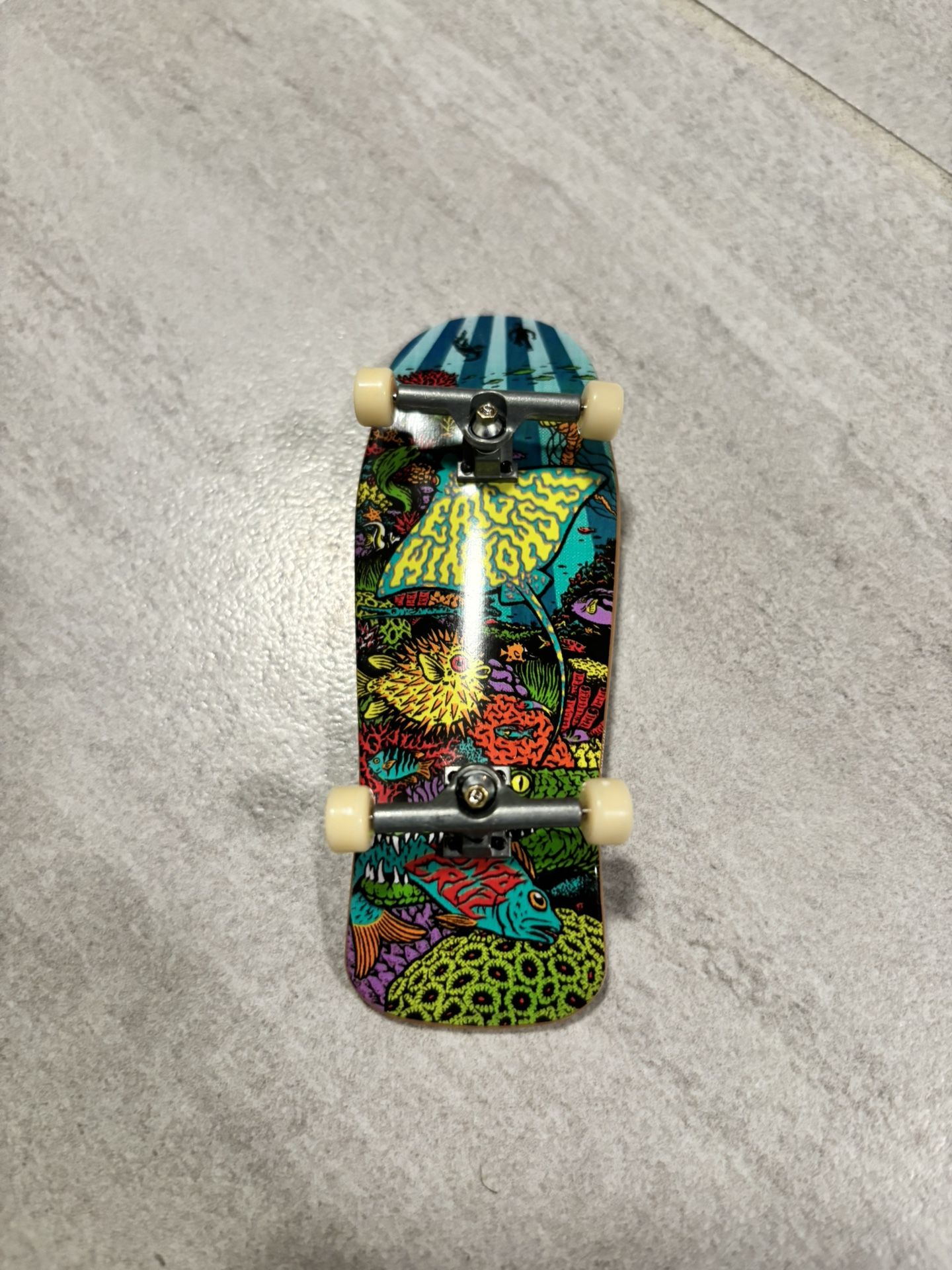 Tech deck Santa Cruz