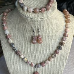 Necklace Set