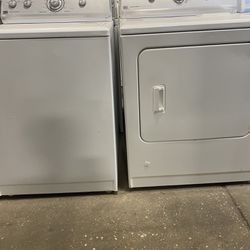 Top Load Washer/gas Dryer Set